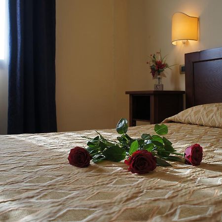 Hotel Albatros Calenzano Luaran gambar