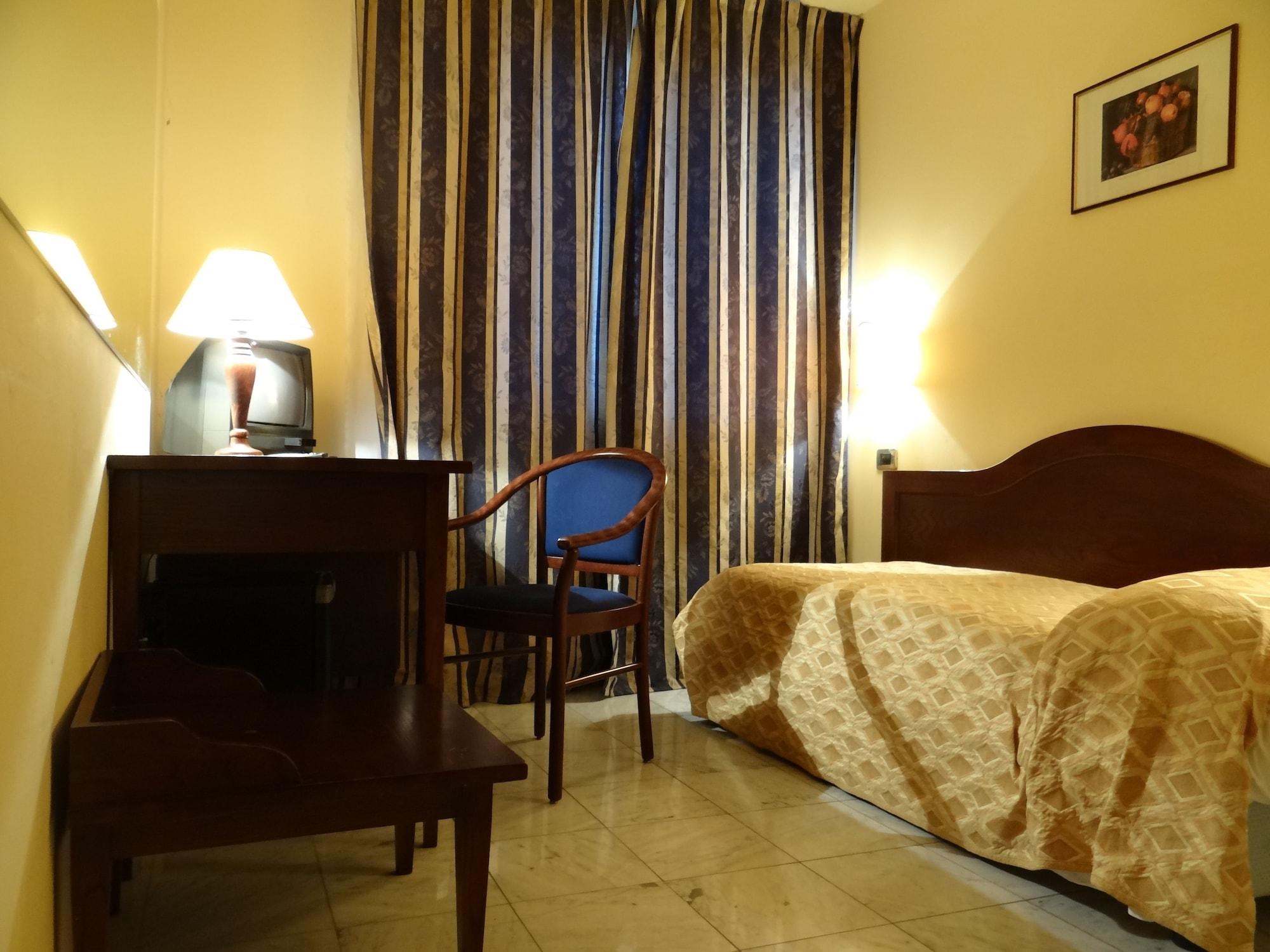 Hotel Albatros Calenzano Luaran gambar