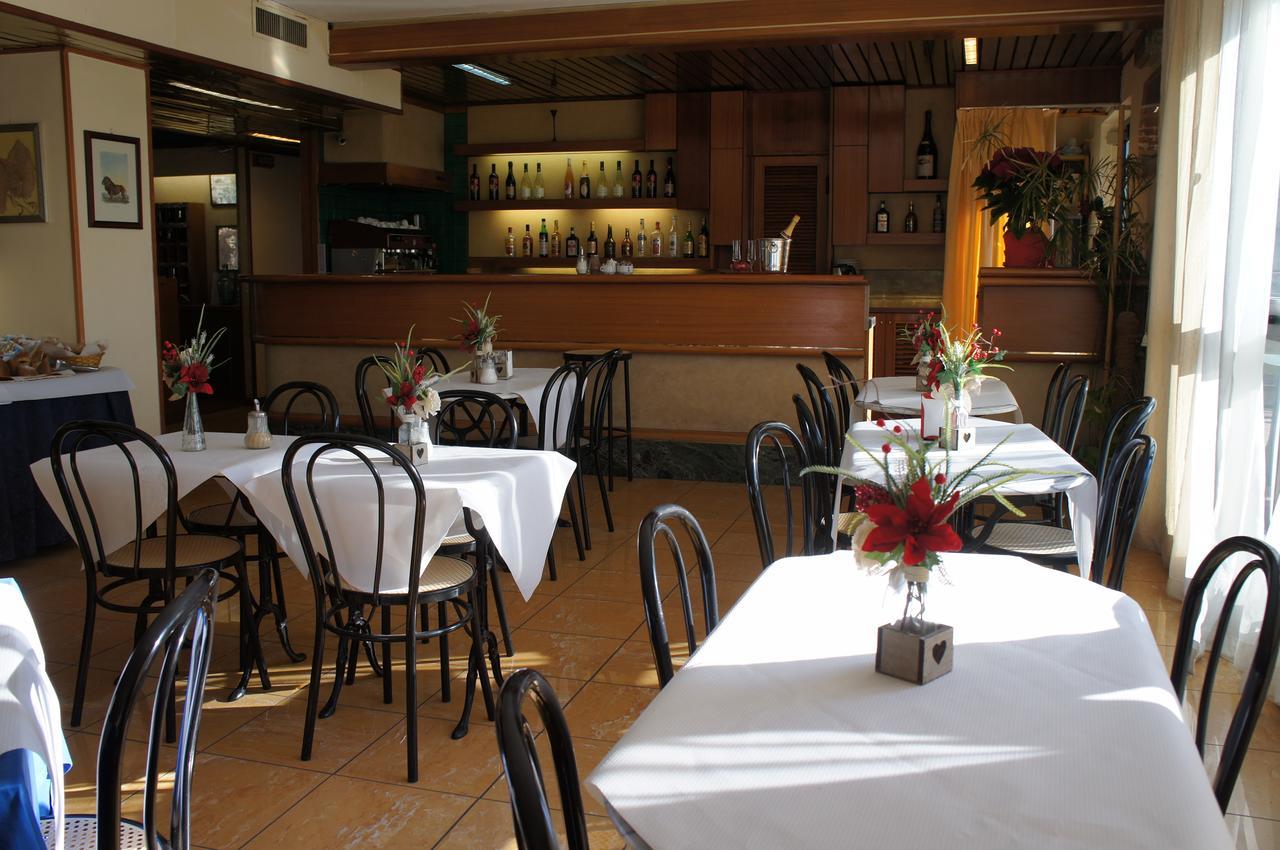 Hotel Albatros Calenzano Luaran gambar
