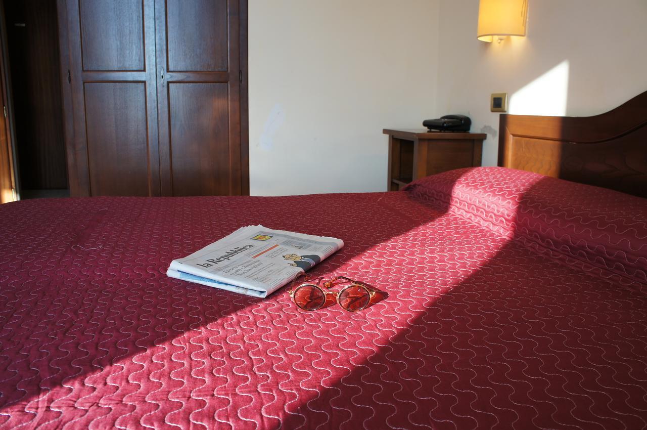 Hotel Albatros Calenzano Luaran gambar