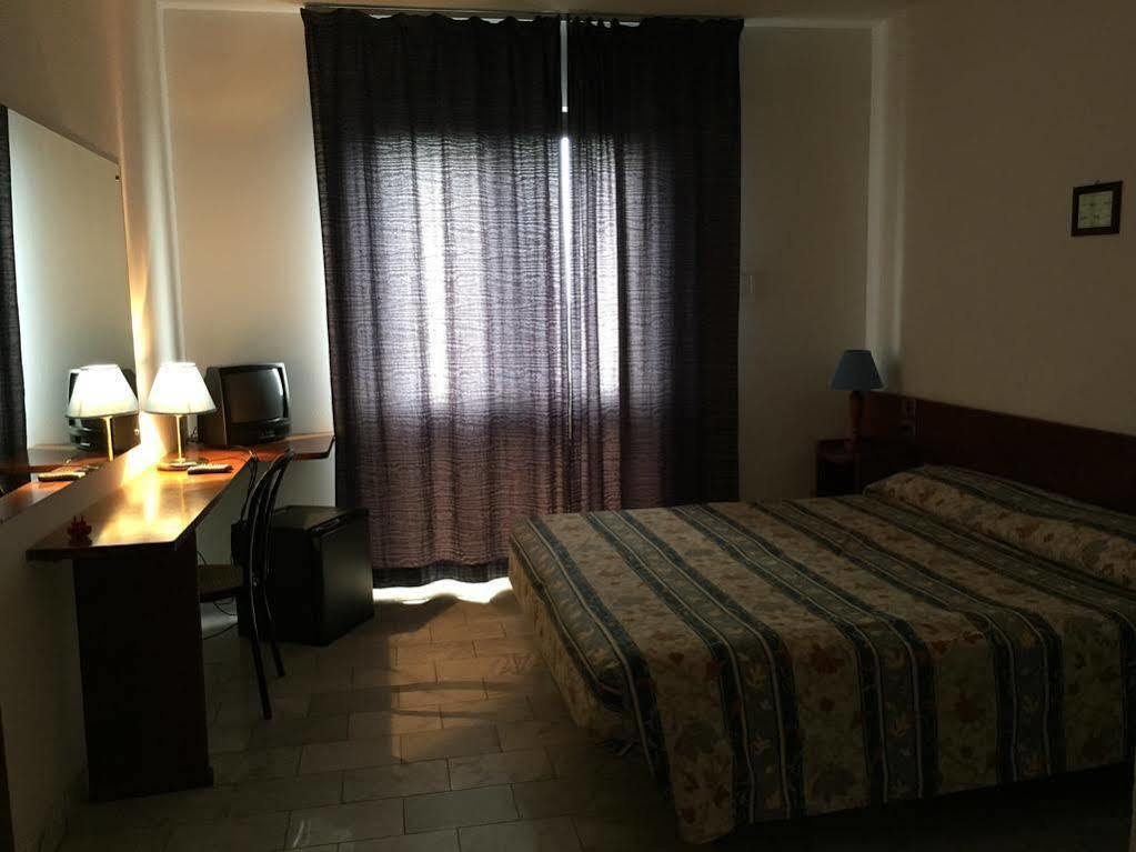 Hotel Albatros Calenzano Luaran gambar